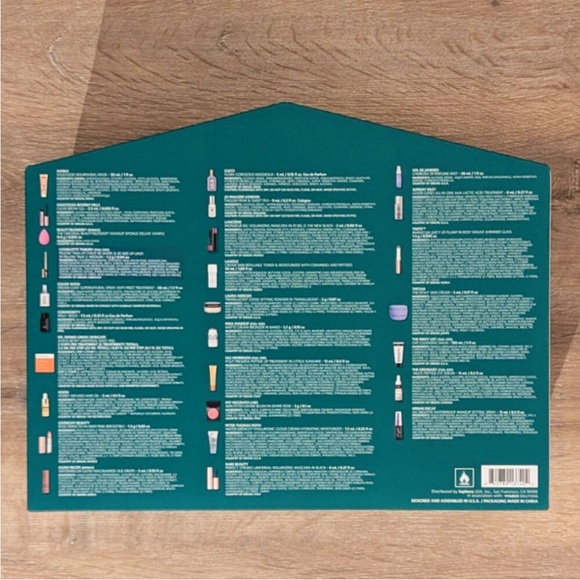 Sephora 25 Days of Beauty Advent Calendar 2024 - Picture 2 of 3